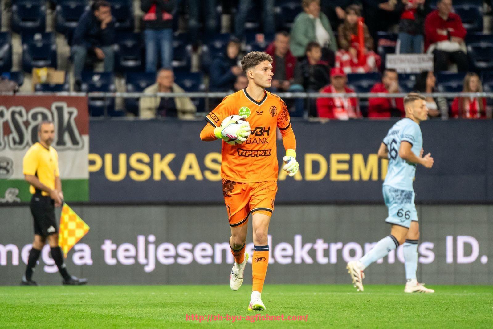 AG捕鱼王官网-世俱杯技术暂停及补时安排细节及裁判执行指南